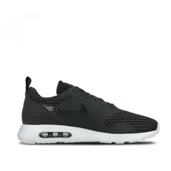 Nike Air Max Tavas SE utcai cipő 718895010