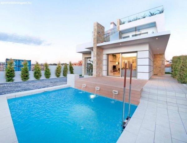 Kulcsrakész modern luxus ház a tengerparti övezetben  - Los Alcazares