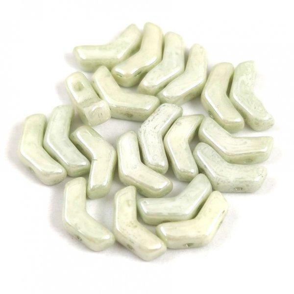 Arrow - cseh kétlyukú gyöngy - White Green Luster - 5x8mm