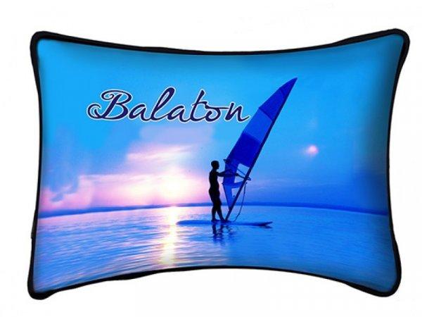 Balaton díszpárna, kék szörfös