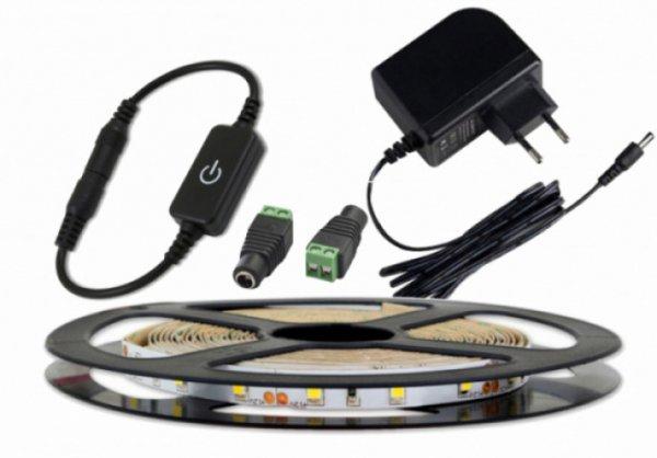 MasterLED Vízálló hideg fehér 120 LED/méteres LED szalag szett