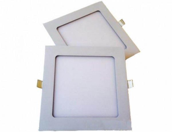MasterLED Proma 12 W-os süllyesztett hideg fehér  négyzet alakú LED-es
mennyezetlámpa