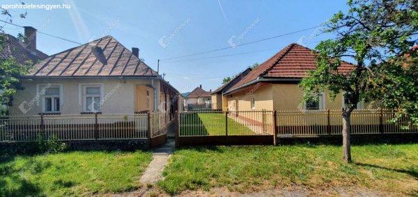 Két ház egy portán a Végardó Fürdő közelében eladó! - Sárospatak