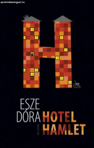 Esze Dóra - Hotel Hamlet