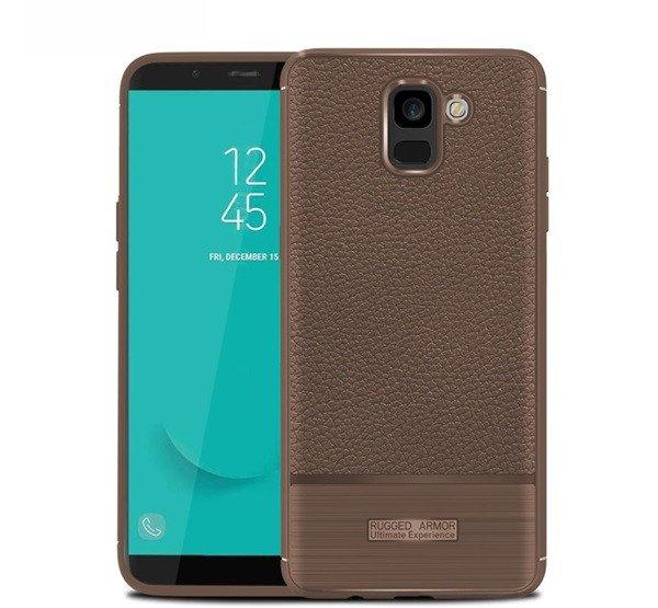 Szilikon telefonvédő (közepesen ütésálló, bőr hatású, szálcsiszolt)
BARNA Samsung Galaxy J6 (2018) SM-J600F