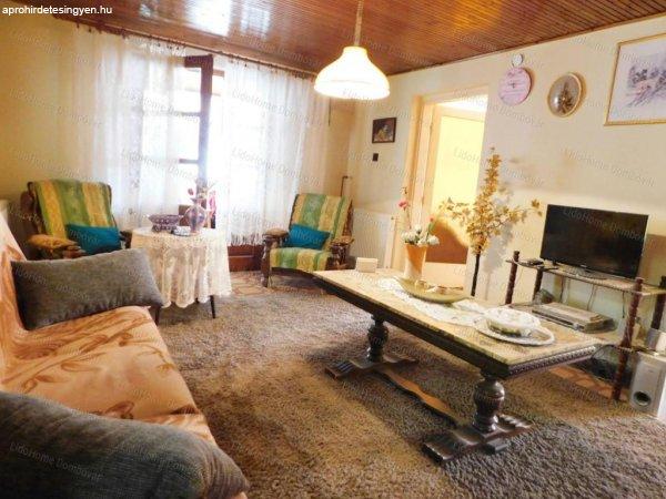 Kertvárosban szintes családi ház! - Dombóvár