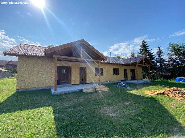 Új építésű családi ház Balatonmáriafürdőn, közel a Balatonhoz eladó!