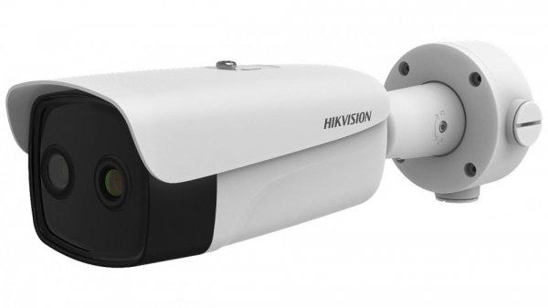 Hikvision DS-2TD2637B-10/P (B) IP hő- (384x288) és láthatófény (4 MP)
kamera, testhőmérsékletre optimalizált (30°C - 45°C)