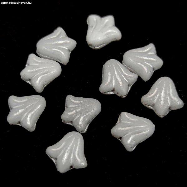 Lily Flower - hosszában fúrt cseh préselt gyöngy - Alabaster Gray Silver -
9mm