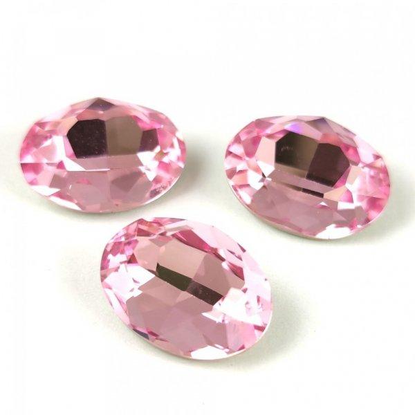AURORA ovális kaboson - 14x10mm - Light Rose