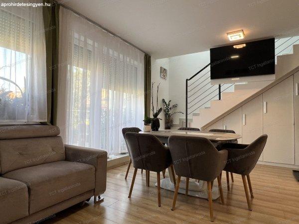 Budapest 9 kerületében ÚJSZERŰ, magas minőségű kivitelezés és igényes
beépített konyhás, 5 szobás dupla komfortos okos otthon eladó!