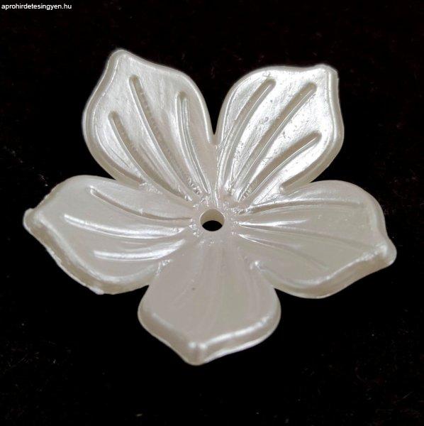 Műanyag virág - Cream - 25 x 26 x 5.5 mm
