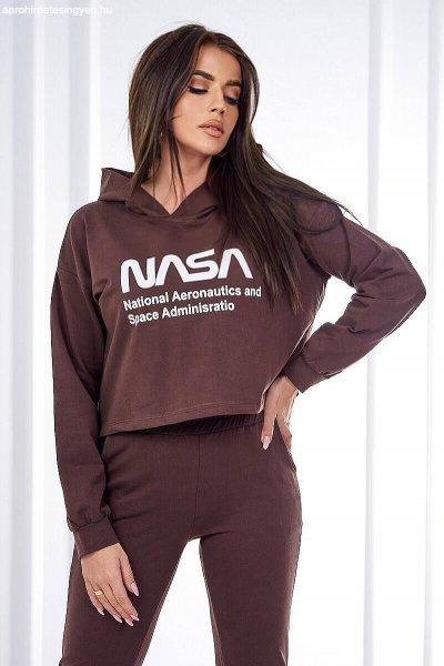 Szabadidő szett NASA felirattal barna