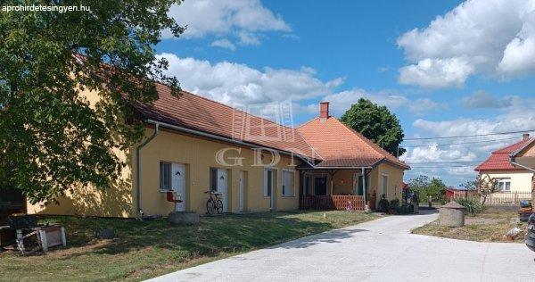 Eladó családi ház Bugyi, 	Ady Endre utca