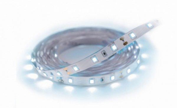 Strühm Late Led 60 Led/méteres 12 V-os beltéri hideg fehér led szalag 3 m /
tekercs