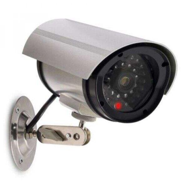 Hamis térfigyelő kamera LED lámpákkal és kábelszimulációval, Kwmobile,
ezüst, műanyag, 31072
