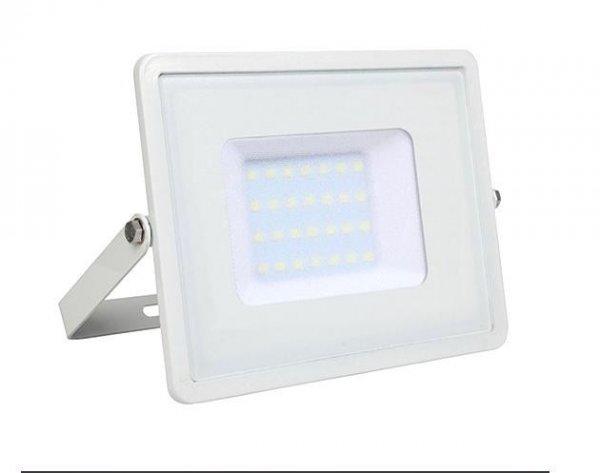 PRO LED reflektor fehér (10 Watt/100°) Hideg fehér