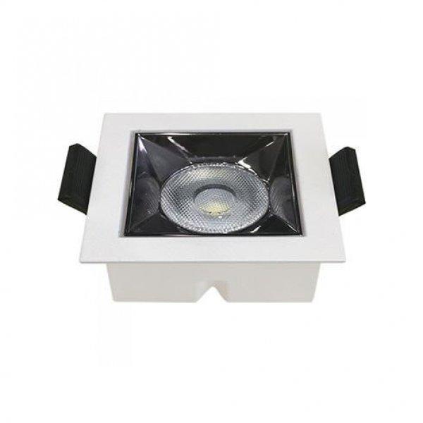 Szpot LED lámpa (4W /12°) hideg fehér, négyzet forma, süllyesztett, PRO
Samsung