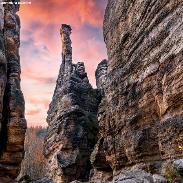 Magic Walls-Landscape sziklák között poszter 363401