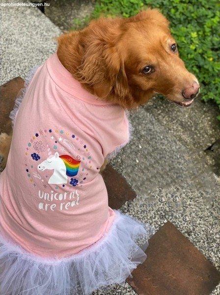 Kutyaruha - Könnyed ruha, rózsaszín alapon unikornis mintával és
tüllszoknyával - nagy kutyáknak