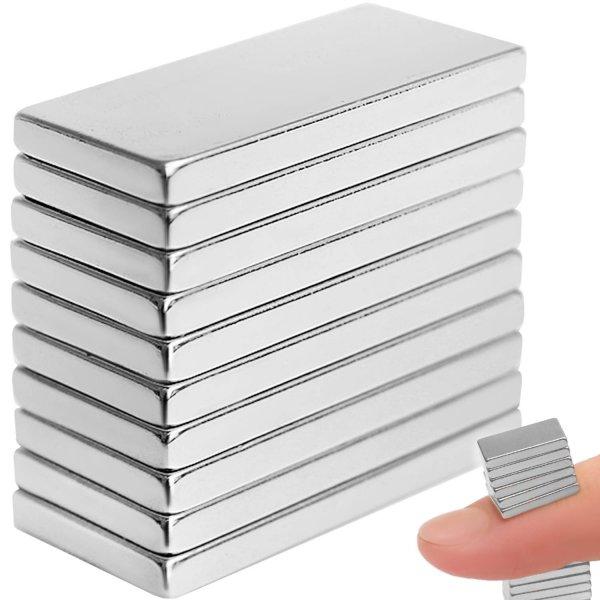 10 darab extra erős mini méretű neodímium mágnes - 1 x 0,5 x 0,1 cm
(BB-16136)