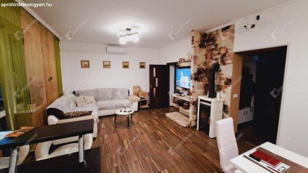 Kazincbarcikán tökéletes 116 m2-es 4 szobás családi ház keresi új
családját - Kazincbarcika