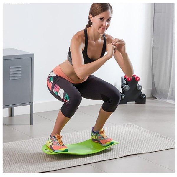 Fitness egyensúlyozó deszka - feszesíti a hasfal- és a
lábizmokat (BBV)