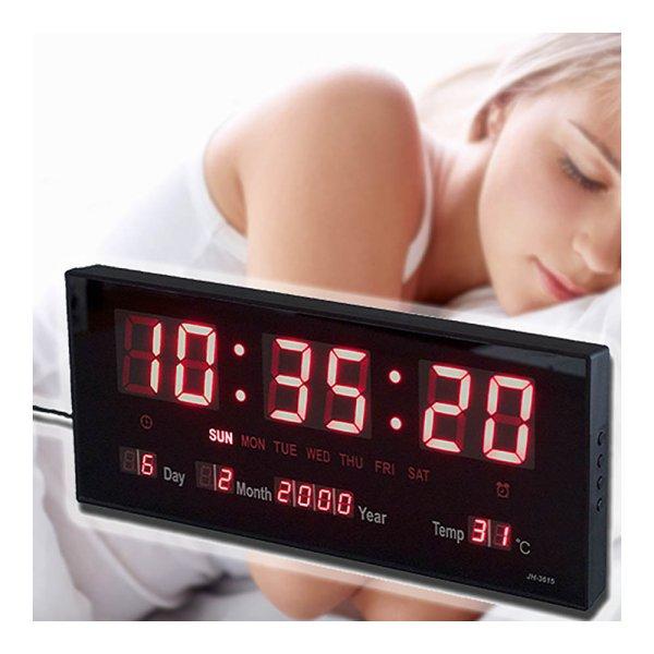 BB02 Nagy méretű digitális óra idő, dátum
és hőmérséklet kijelzéssel - asztalra és falra is
helyezhető - 32 x 20 x 3 cm (BBL)