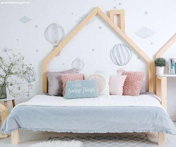 Natúr fenyő házikó ágy – Kéménnyel - Lili Mini