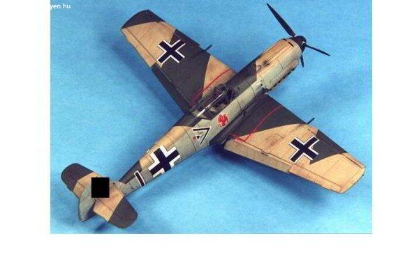 Tamiya Messerschmitt Bf1 09 E-3 vadászrepülőgép műanyag modell (1:48)