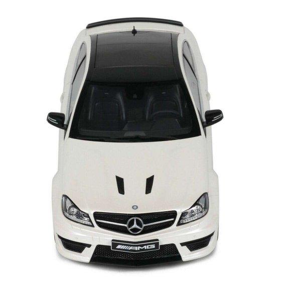 Mercedes Benz C63 (W204) AMG fehér modell autó 1:18