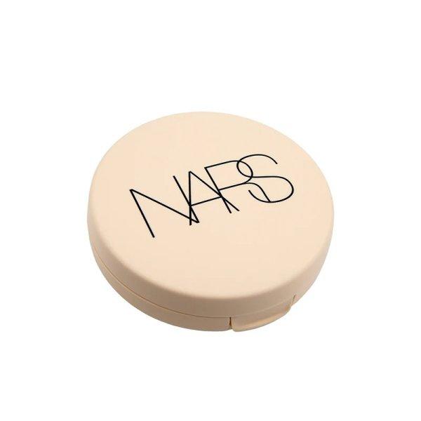 NARS Kompakt smink tok Pure Radiant Protection Aqua Glow Cushion Foundation
(Case)