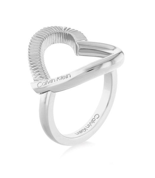 Calvin Klein Romantikus acél gyűrű Heart 35000439 56 mm