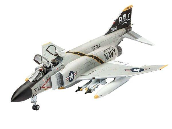 Revell F-4J Phantom US Navy vadászrepülőgép műanyag modell (1:72)