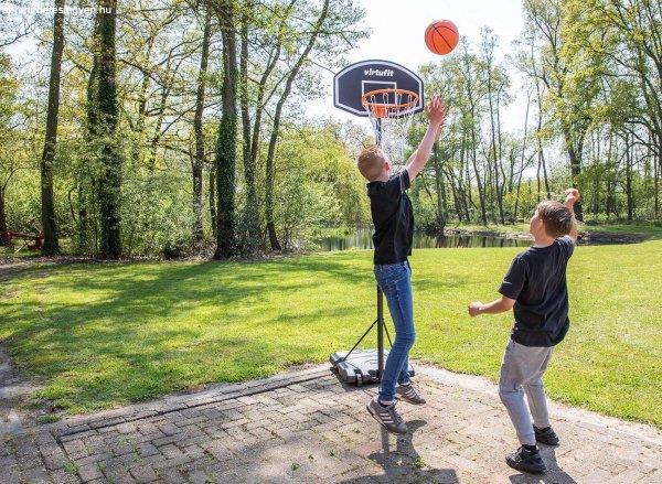 VirtuFit Állítható kosárlabda palánk labdával és pumpával