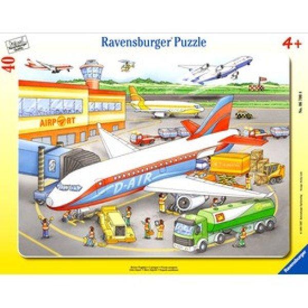 Ravensburger: Repülőtér 40 darabos puzzle