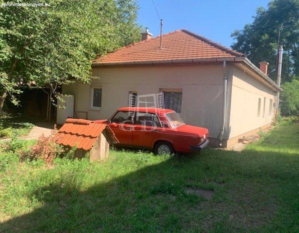Eladó családi ház Budapest, XVII. kerület, 	Pár percre a Naplás-tó