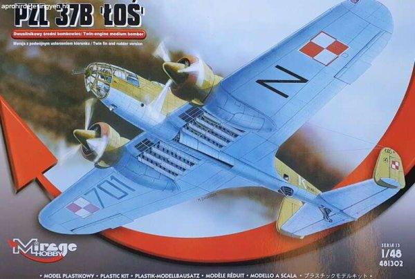 Mirage Hobby PZL 37B repülőgép műanyag modell (1:48)