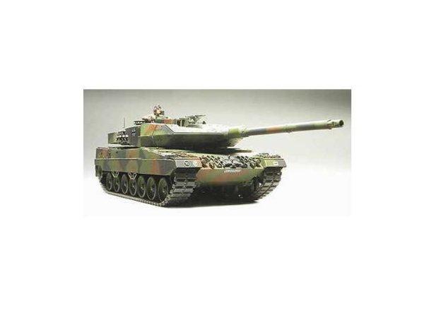 Tamiya Leopard 2 A6 Main Battle Tank műanyag modell (1:35)