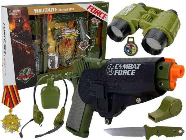 Gyermek játékkészlet, tokos fegyver, távcső és különféle katonai
kiegészítők MCT 7865