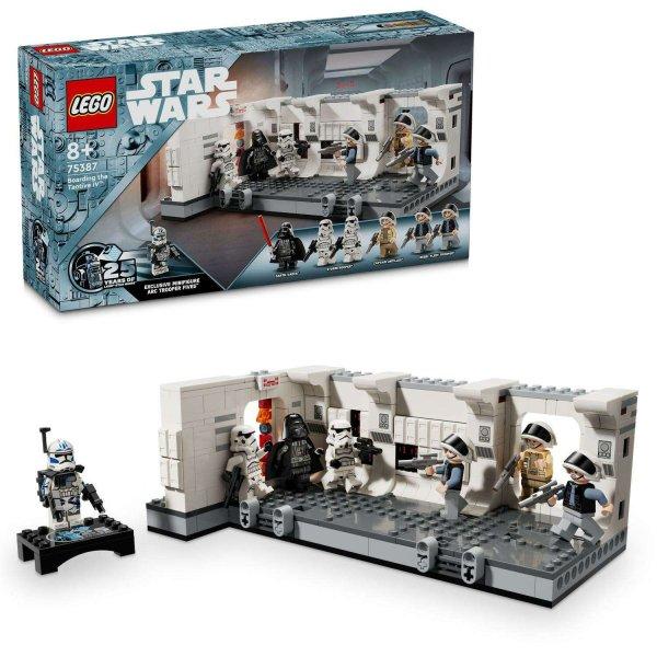 LEGO® Star Wars TM Beszállás a Tantive IV™-be 75387