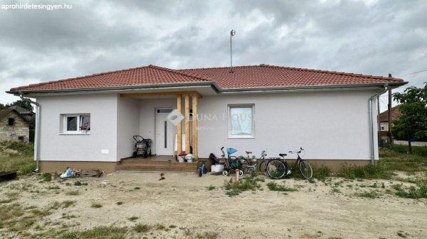 Eladó 2023-ban épült családi ház, Kecskemét, Talfája városrészben