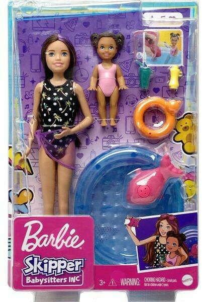 Barbie - Bébiszitter Barbie baba medencével és kiegészítőkkel