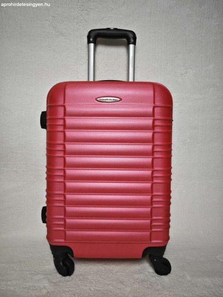 Maxell kis méretű pink bőrönd, 55cmx38cmx21cm-keményfalú