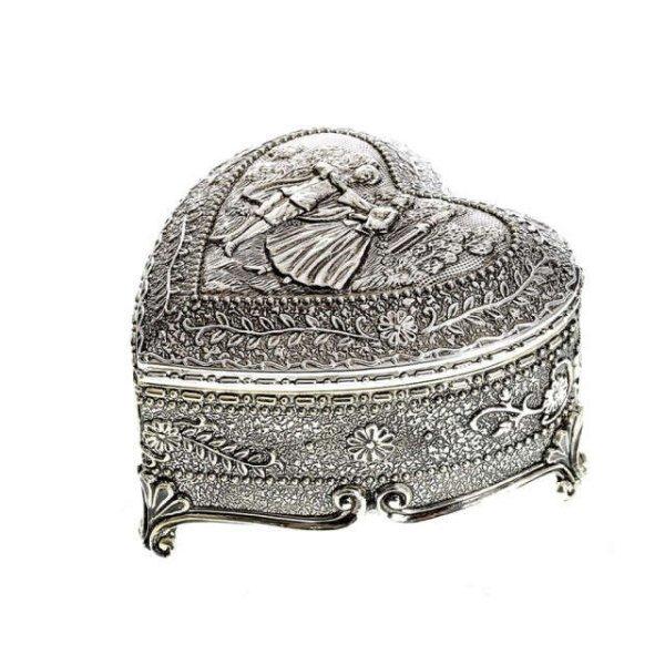Pufo Szív fém antimon doboz ékszerek és kiegészítők tárolására és
rendszerezésére, szív alakú modell, ezüst