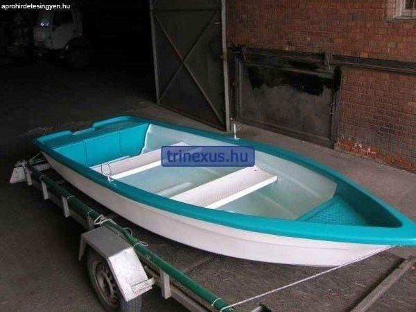 Aquajoy csónak műanyag HCS-04 két paddal SYB