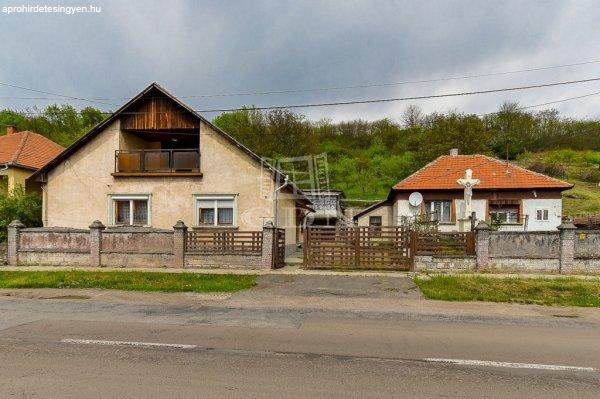 Eladó családi ház Múcsony, 	Deák Ferenc utca