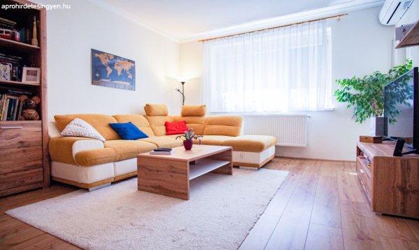 Nagyerdőn, 58 m2-es, N+ 2 szobás, loggiás, klimatizált lakás, prémium
környezetben eladó! - Debrecen