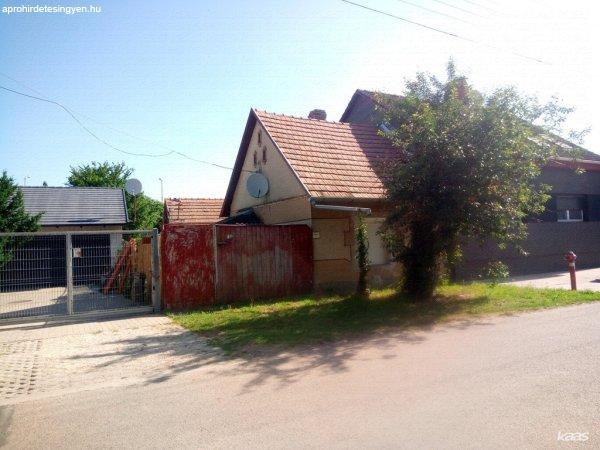 Családi ház | Csendes utcában. - Szeged