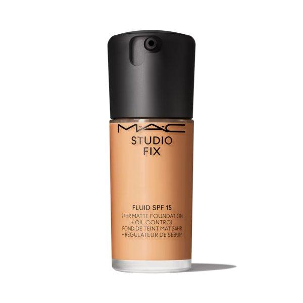 MAC Cosmetics Matt smink SPF 15 Studio Fix (Fluid) 30 ml NC40